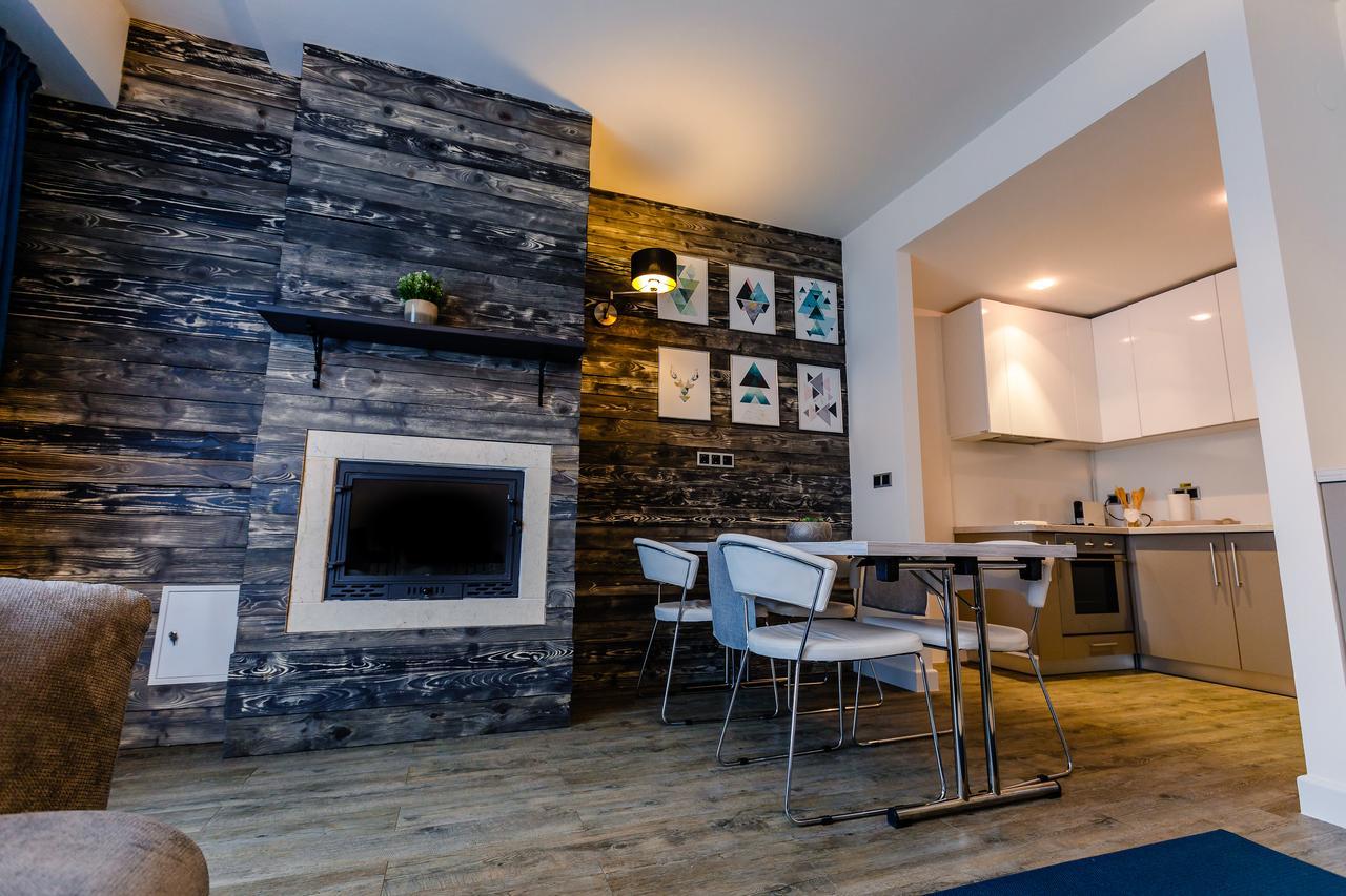 Pine Woods A27 In Silver Mountain Apartment
